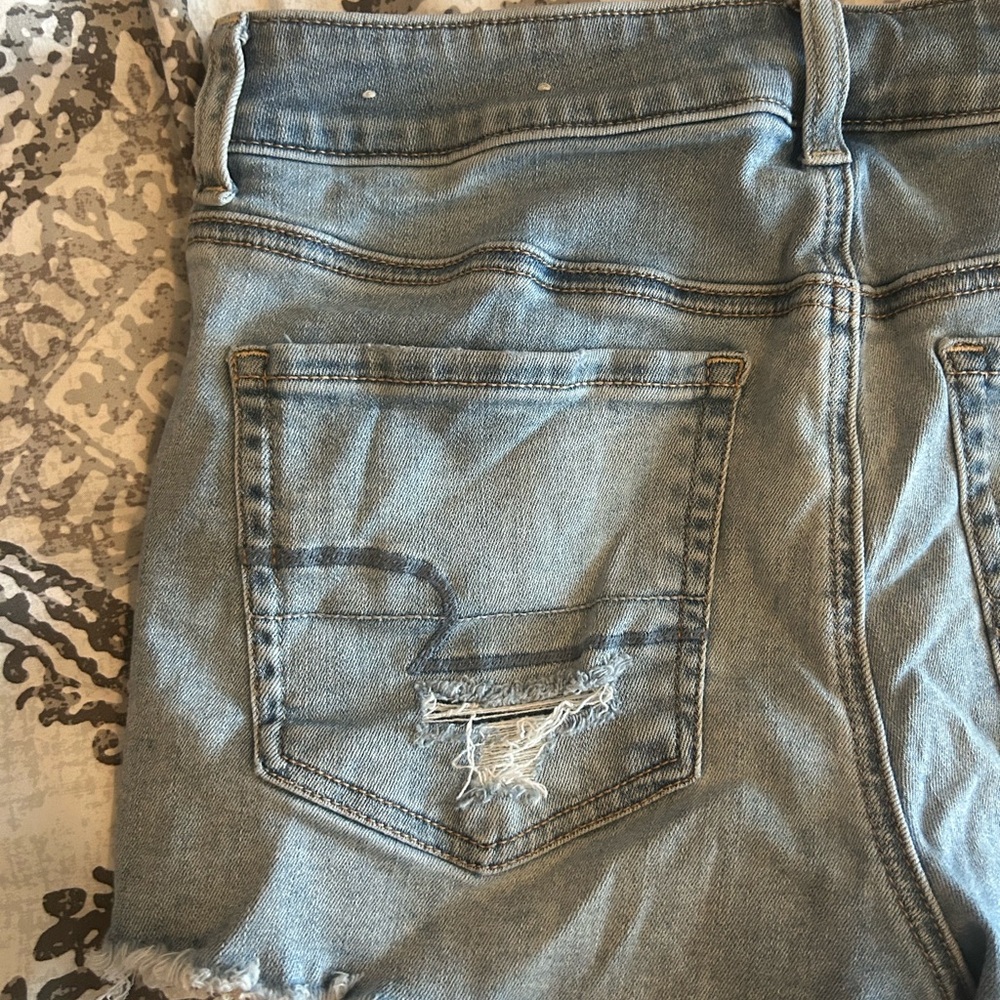 American Eagle Blue Denim Shorts - Picture 7 of 10